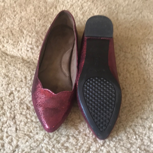 Aerosols Metallic Red Flats - Picture 4 of 4